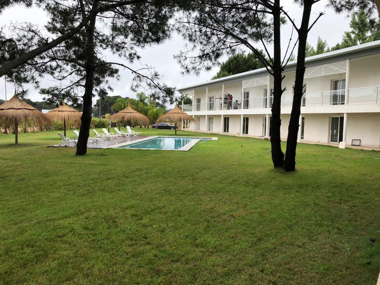 Hôtel Arenas Del Sol à Punta del Este Extérieur photo