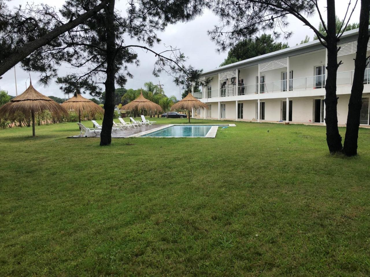 Hôtel Arenas Del Sol à Punta del Este Extérieur photo